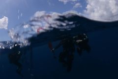 OC-exploration-dive-2_res